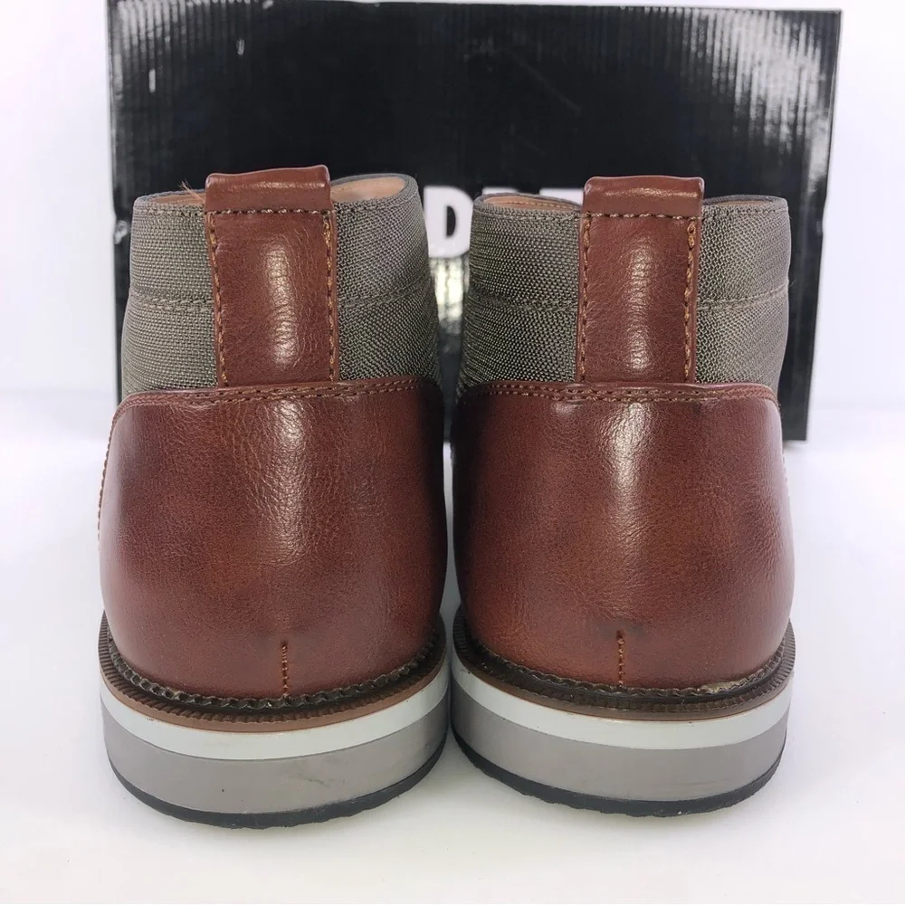 Steve Madden Hinton Men Plain Toe Chukka Boots Size US 9.5 Cognac